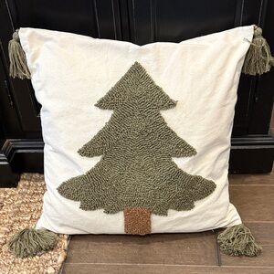 Green Tree Holiday Pillow 18”